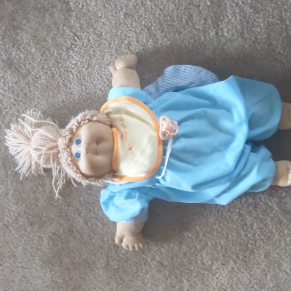 Cabbage Patch Other - Rare blonde Cabbage Patch doll, vintage